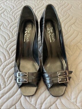 Touch of Nina Black Croc-Texture Peep-Toe Heels with Buckles